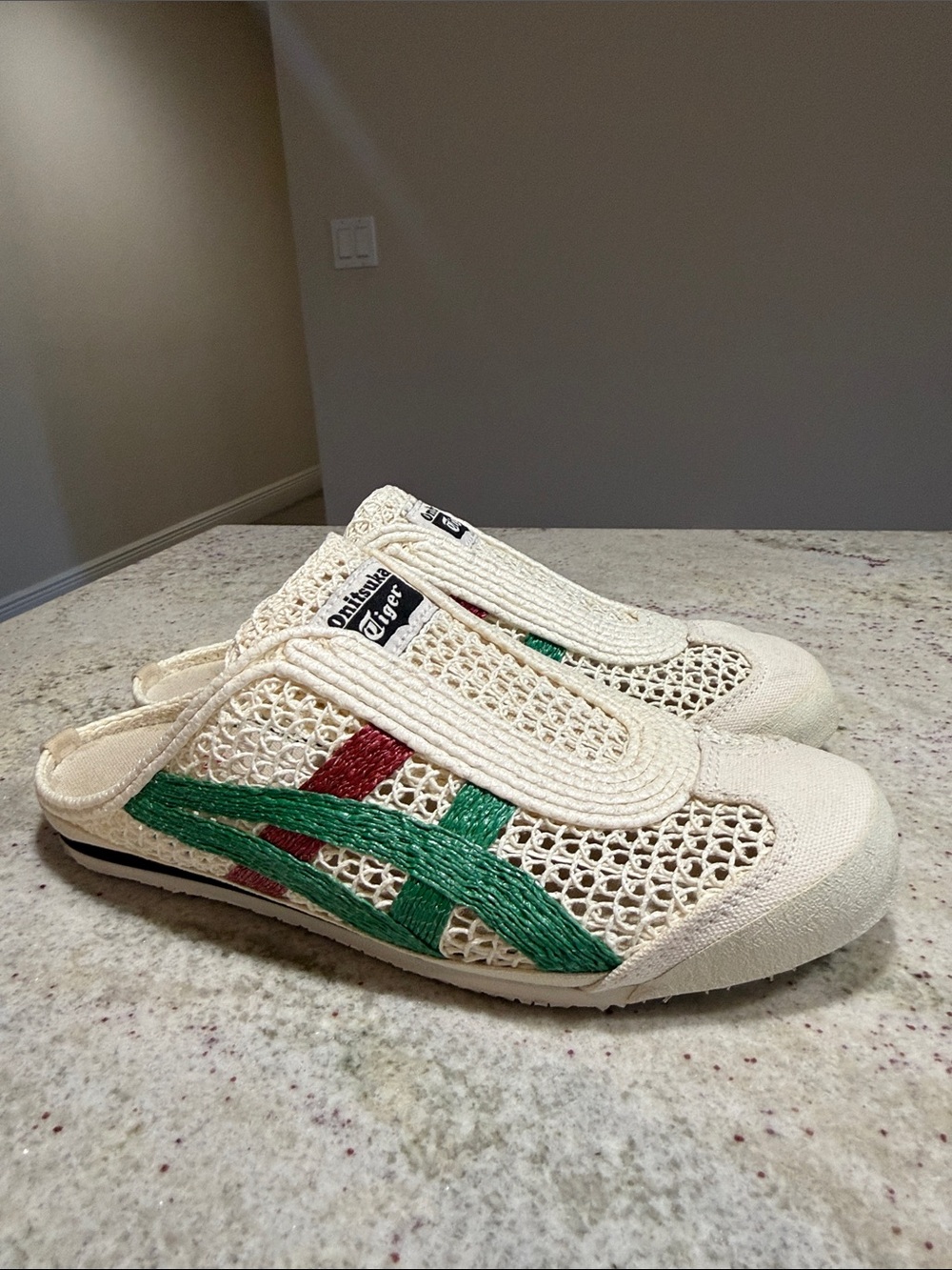 Onitsuka Tiger  Cream Slip-On Sneakers with Green & Red Stripes